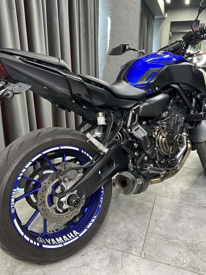 Yamaha MT 07 700cc, street / классические