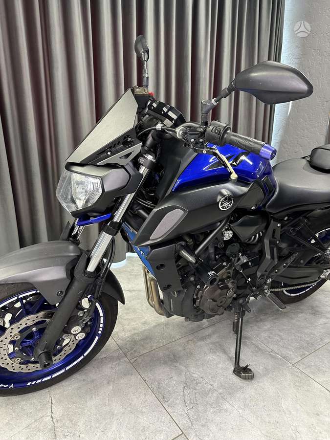 Yamaha MT 07 700cc, street / классические