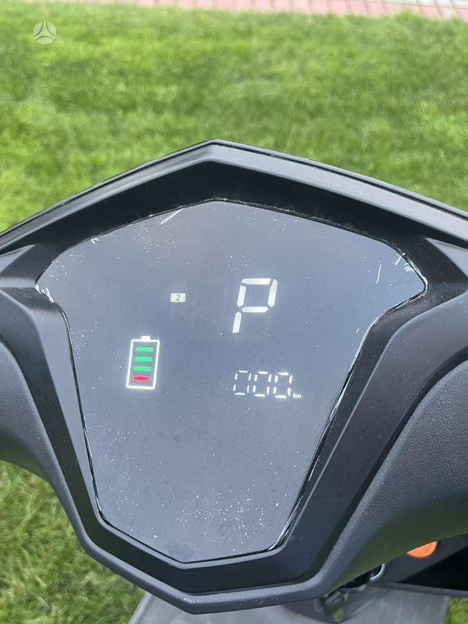 -Kita- -kita-, electric, e-scooters