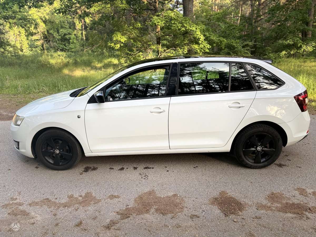 Škoda Rapid - 4
