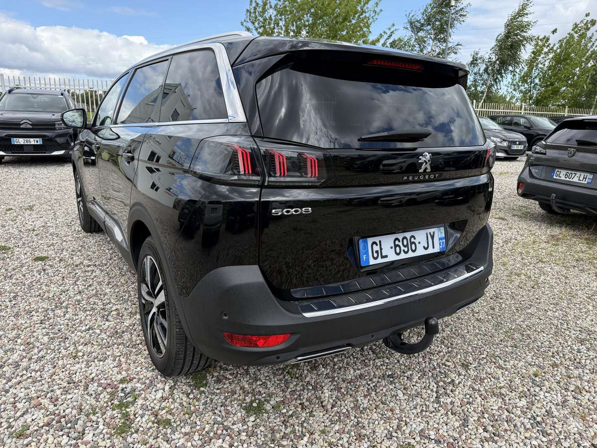Peugeot 5008 - 5