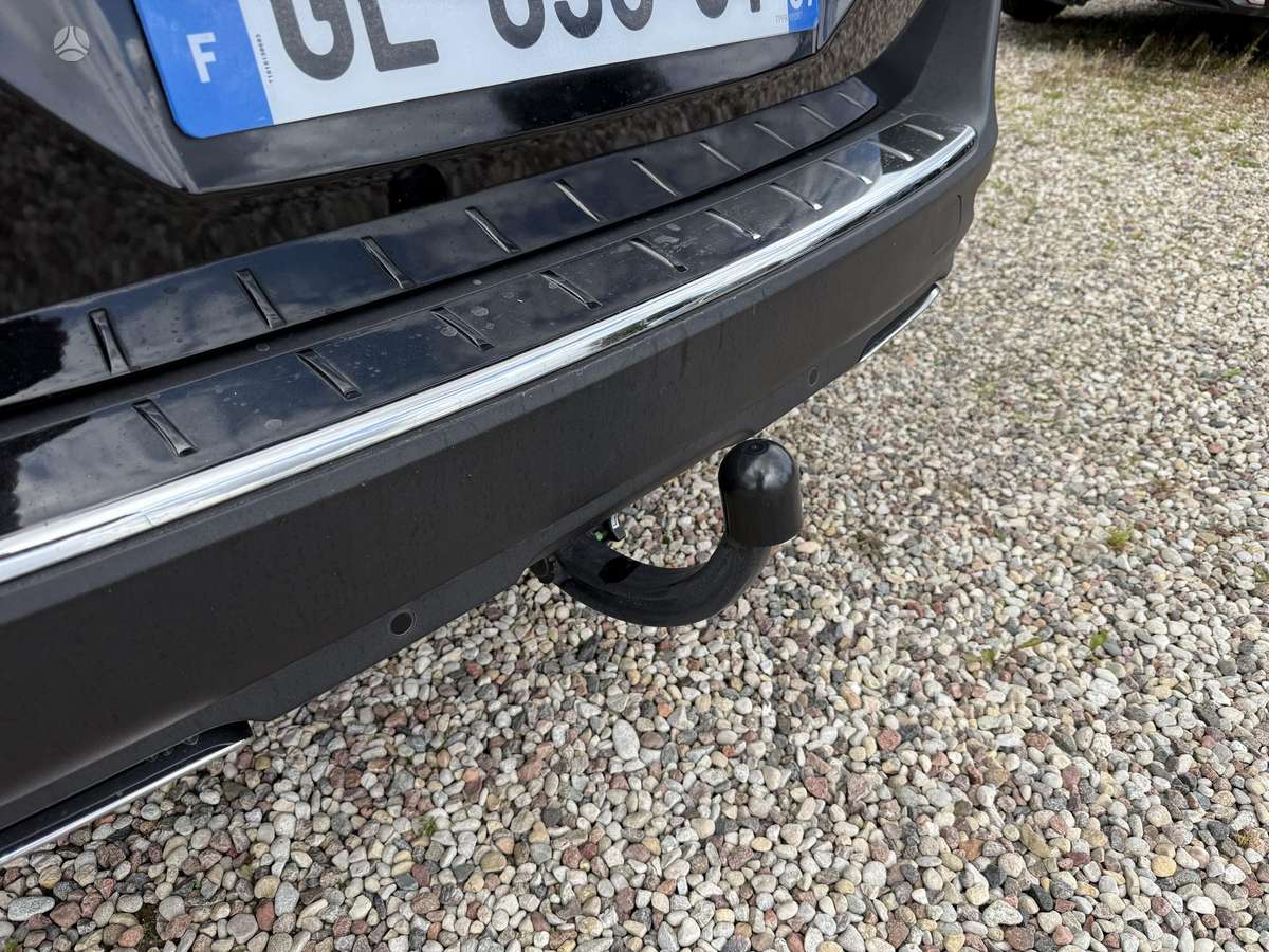 Peugeot 5008 - 6