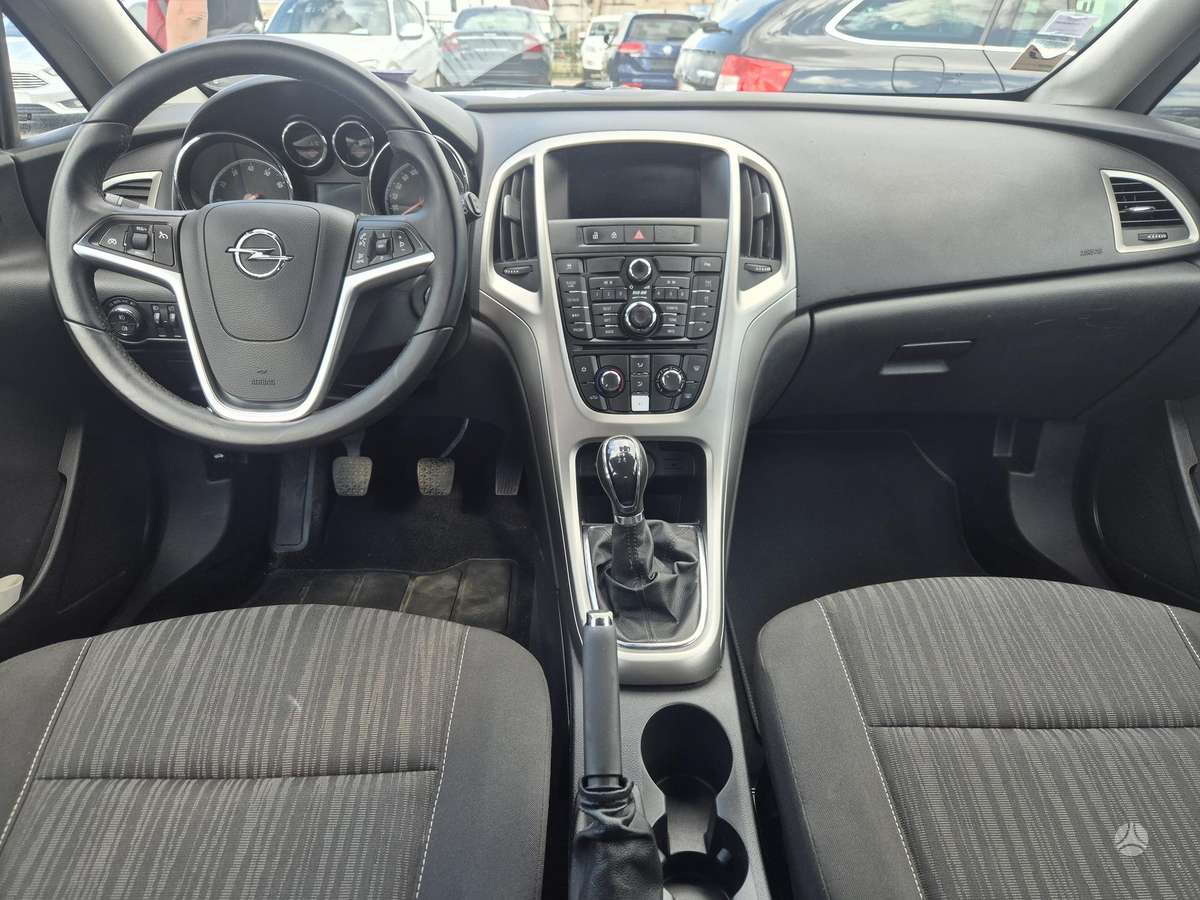 Opel Astra, 1.6 l., hatchback
