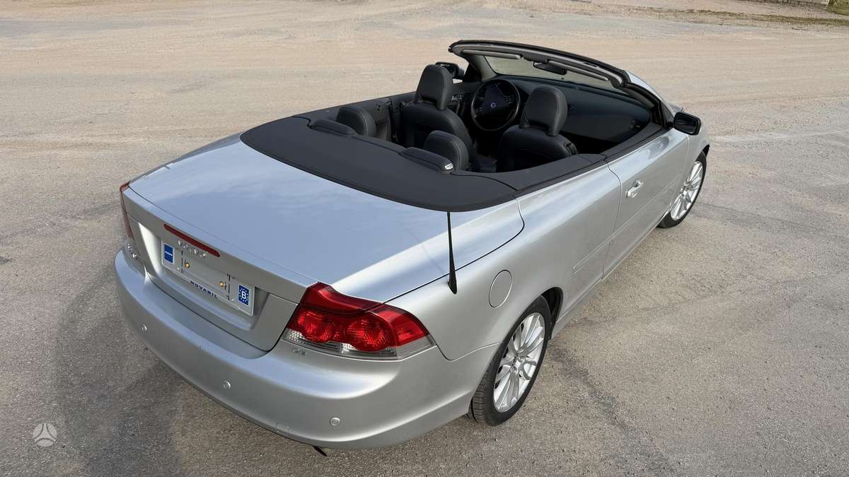 Volvo C70 - 8