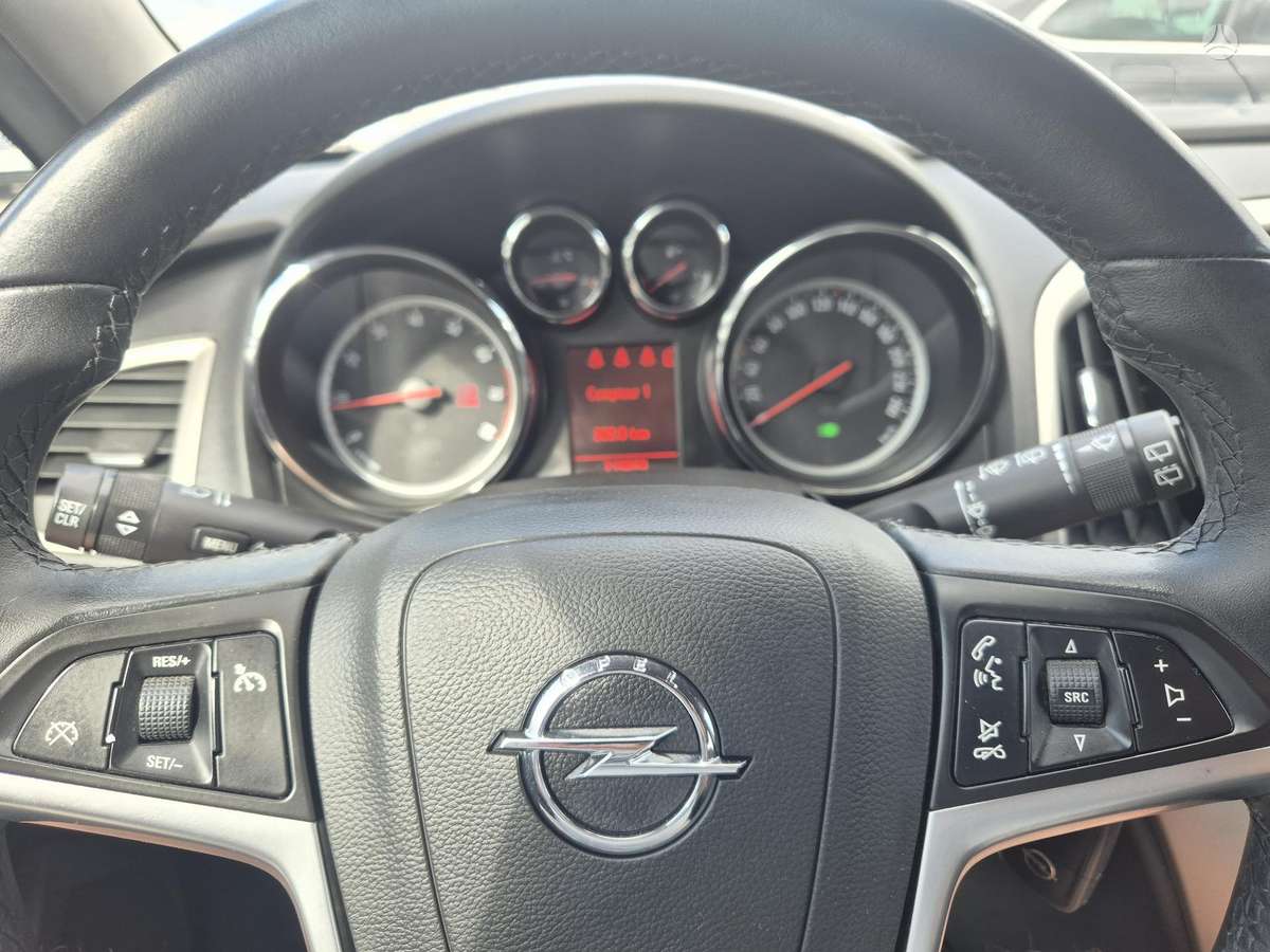 Opel Astra, 1.6 l., hatchback