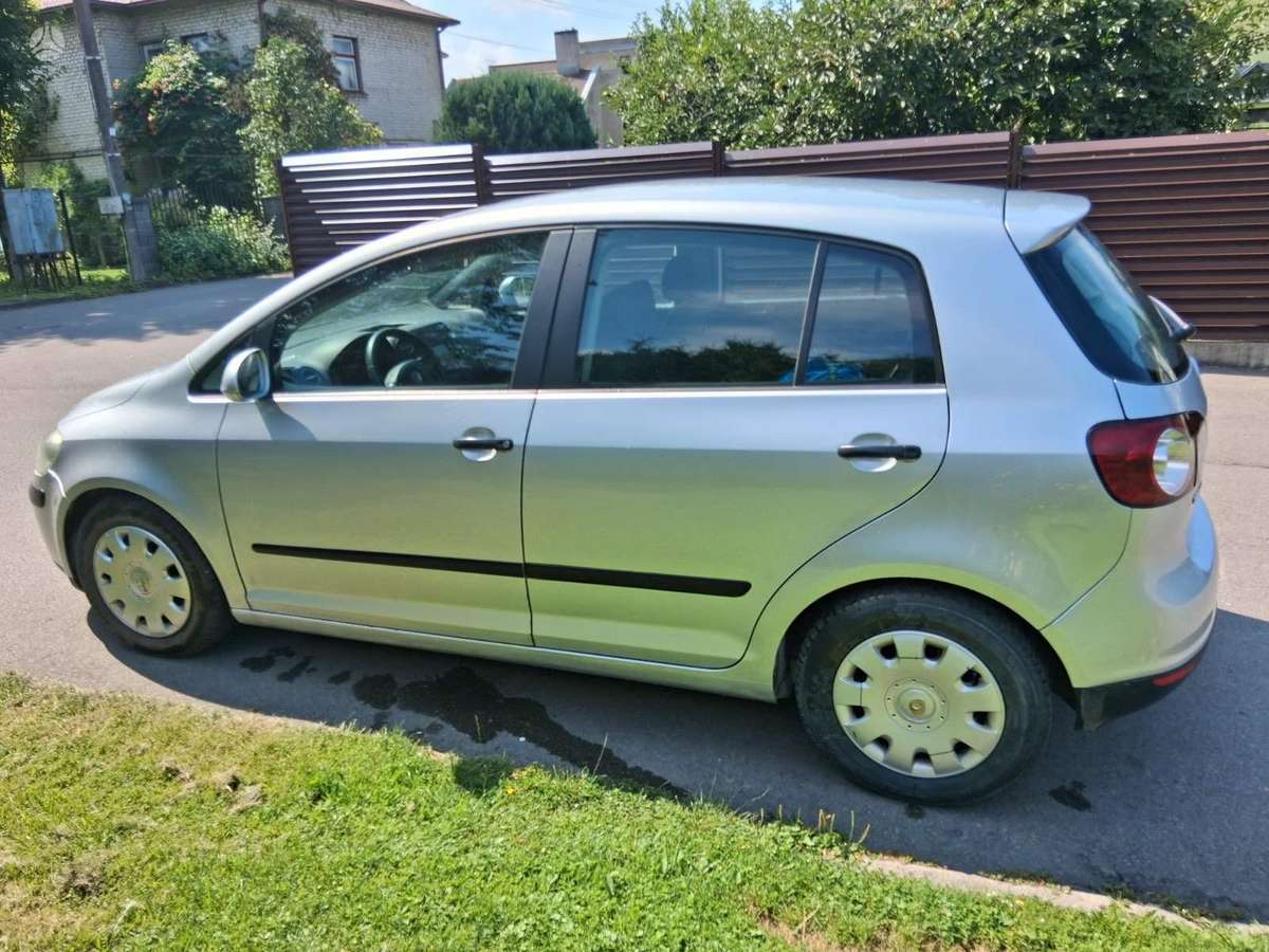 Volkswagen Golf Plus - 3