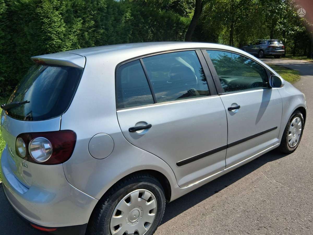 Volkswagen Golf Plus - 4
