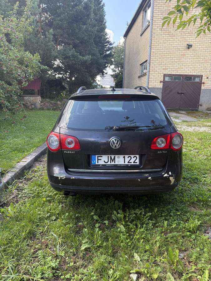 Volkswagen Passat - 3