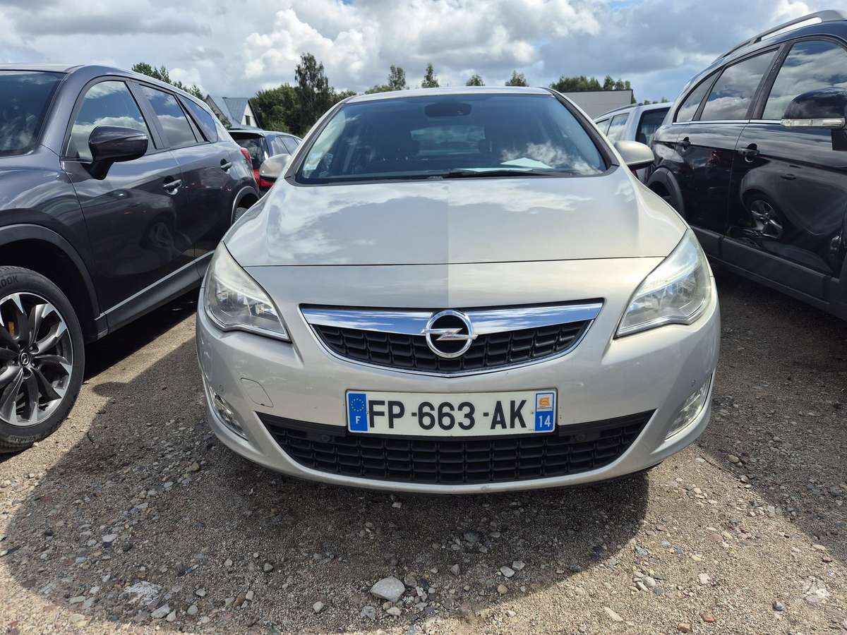 Opel Astra, 1.6 l., hatchback