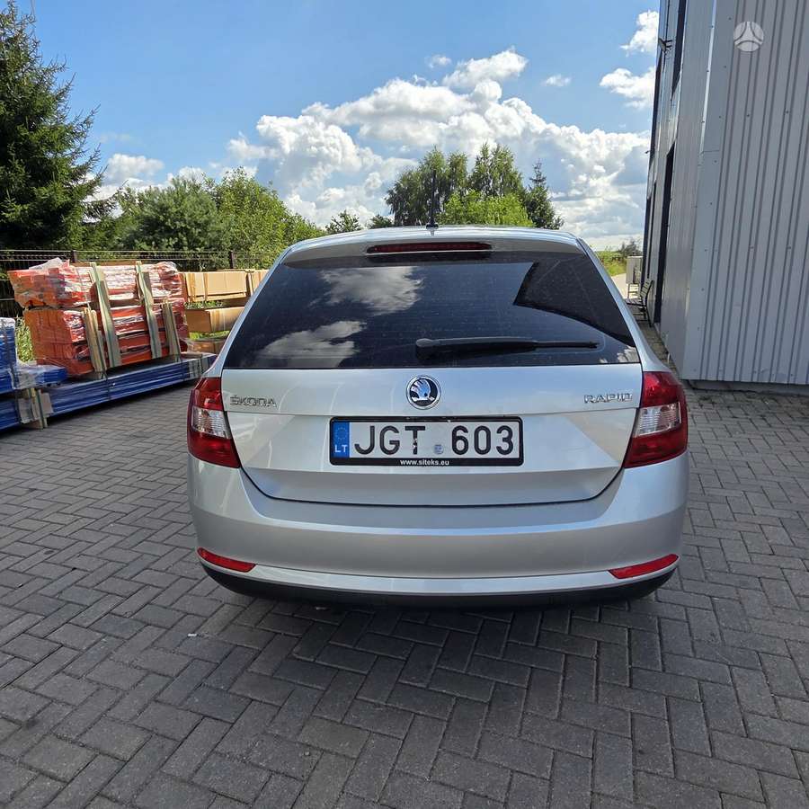 Skoda Rapid, 1.2 l., Хэтчбек