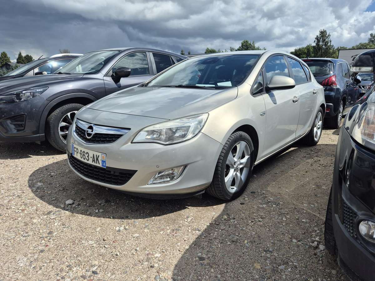 Opel Astra, 1.6 l., hatchback