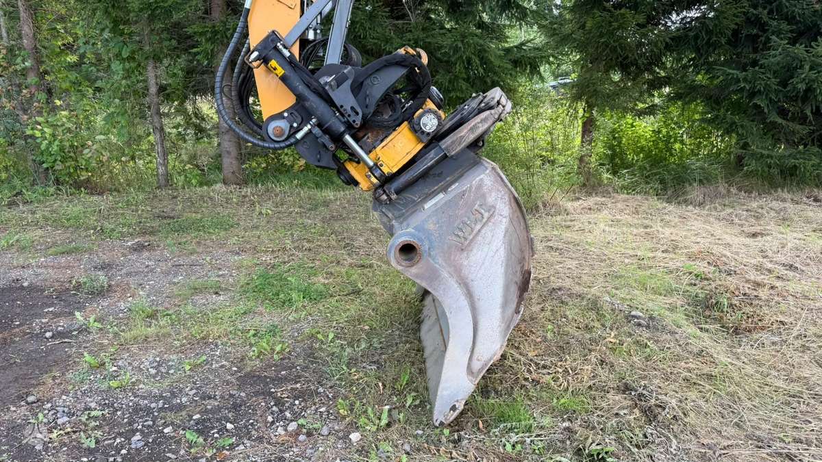 Liebherr A918 Litronic, ekskavatoriai