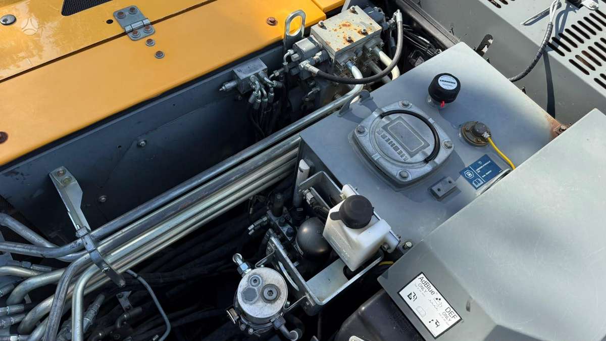 Liebherr A918 Litronic, экскаваторы