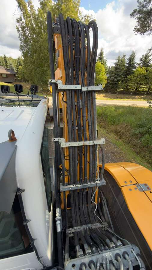 Liebherr A918 Litronic, ekskavatoriai