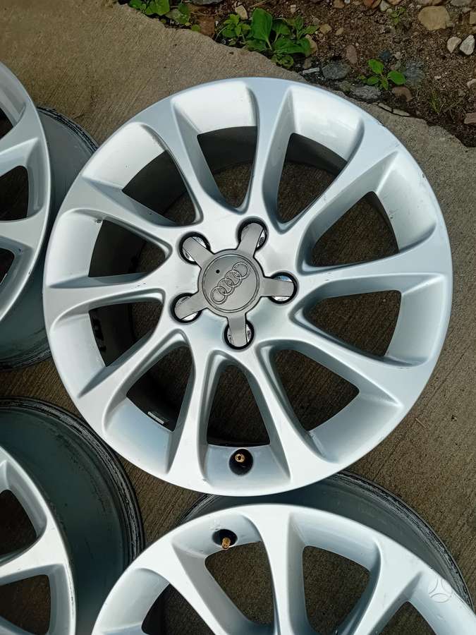 Audi, lengvojo lydinio, R16