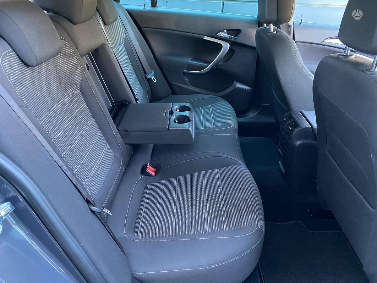 Opel Insignia, 2.0 l., Универсал
