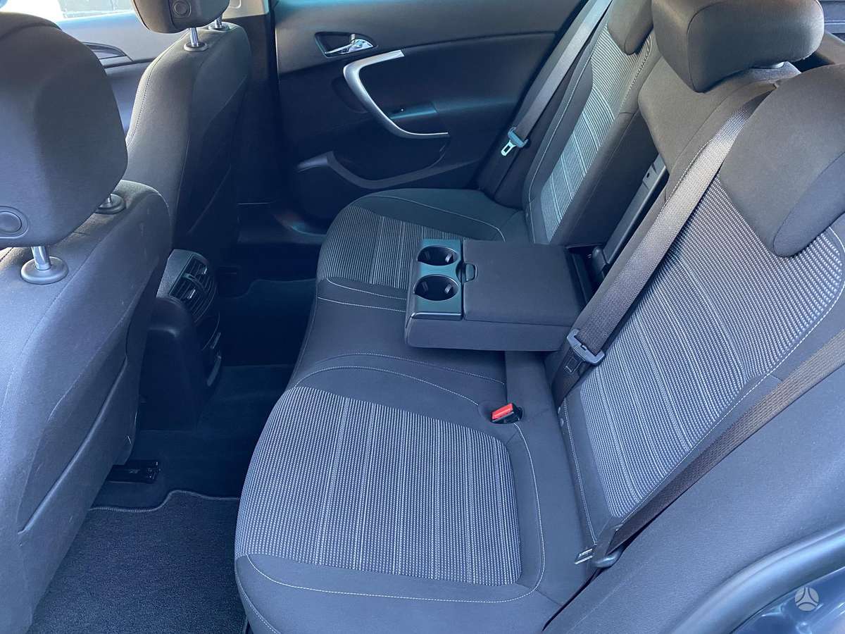 Opel Insignia, 2.0 l., Универсал