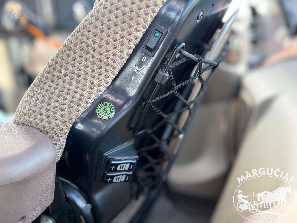 John Deere 6155R, 155 - 202 AG, tractors