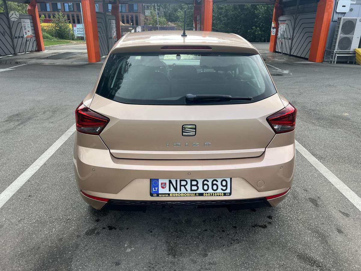 SEAT Ibiza - 4