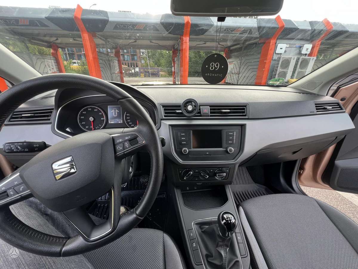SEAT Ibiza - 11