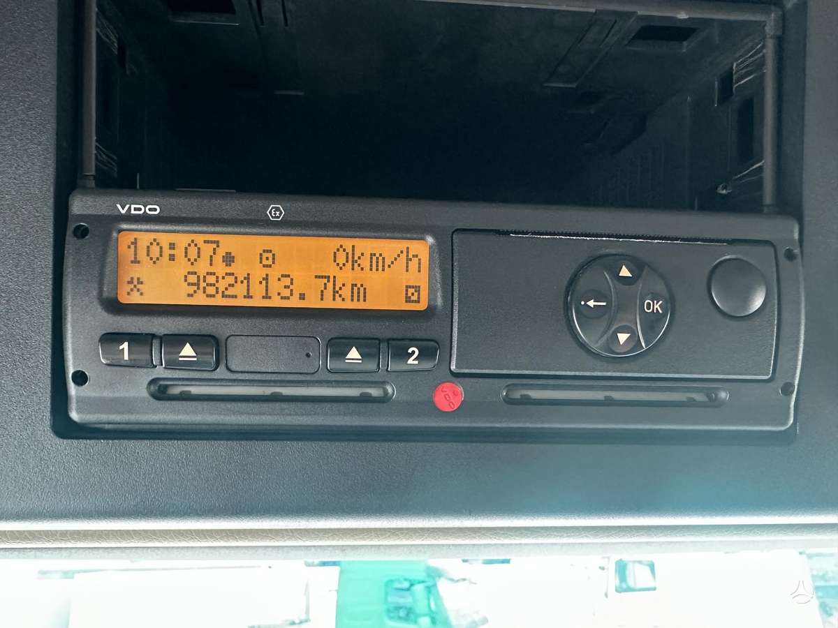 Mercedes-Benz Actros, double sleeper