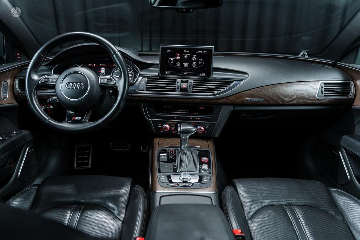 Audi S7, 4.0 l., Седан