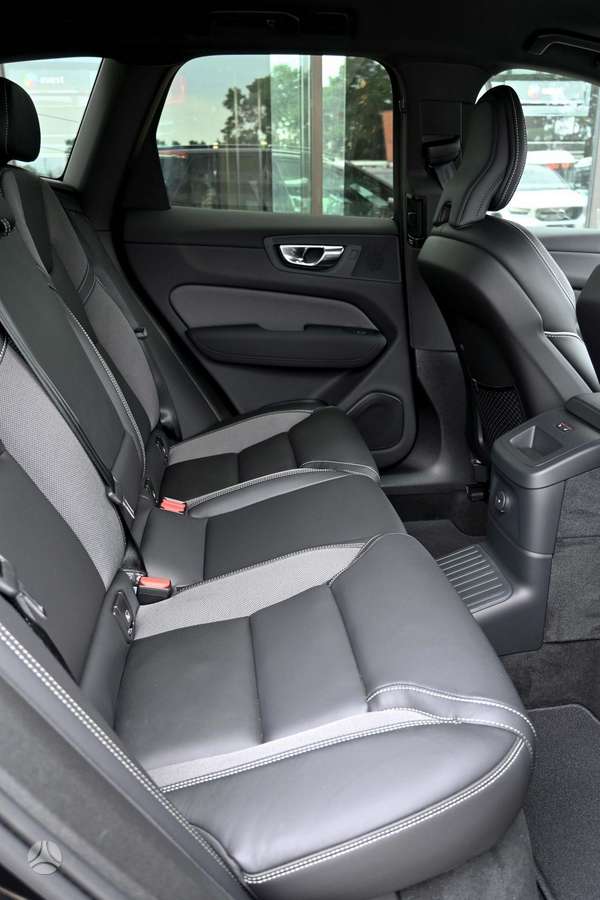 Volvo XC60 - 11