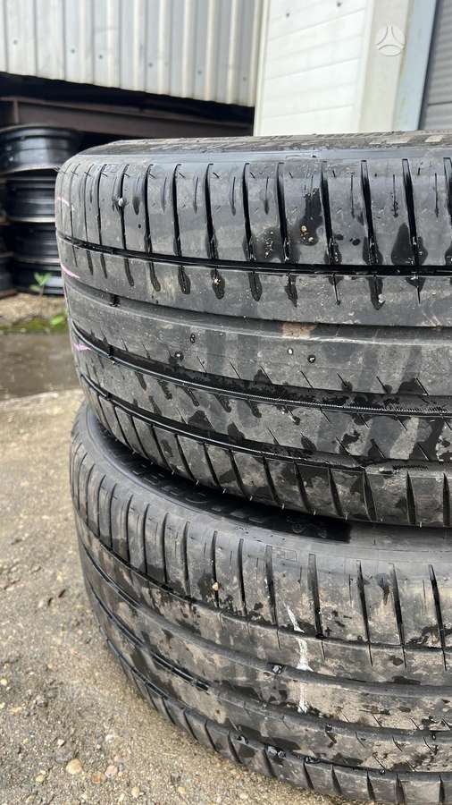 Michelin Pilot Sport EV, summer 255/40 R20