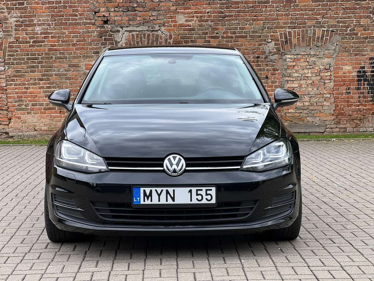 Volkswagen Golf - 3
