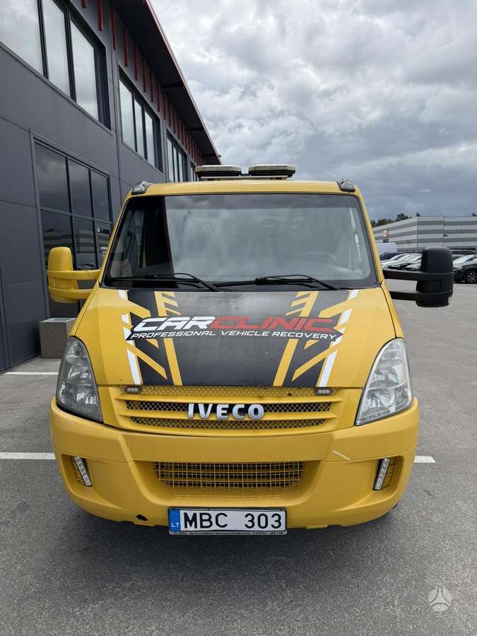 Iveco 65C18, autovežiai