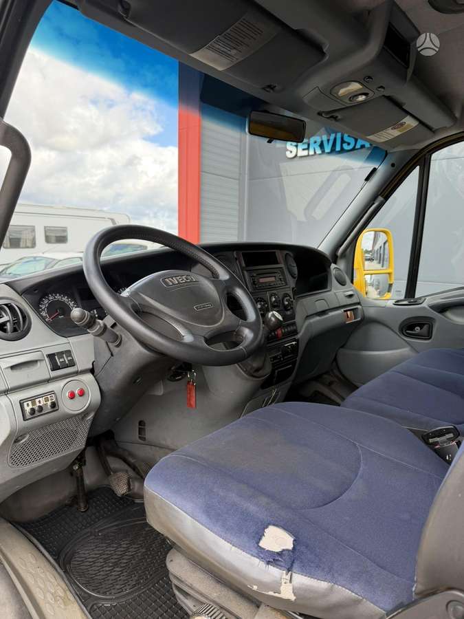 Iveco 65C18, auto transporters