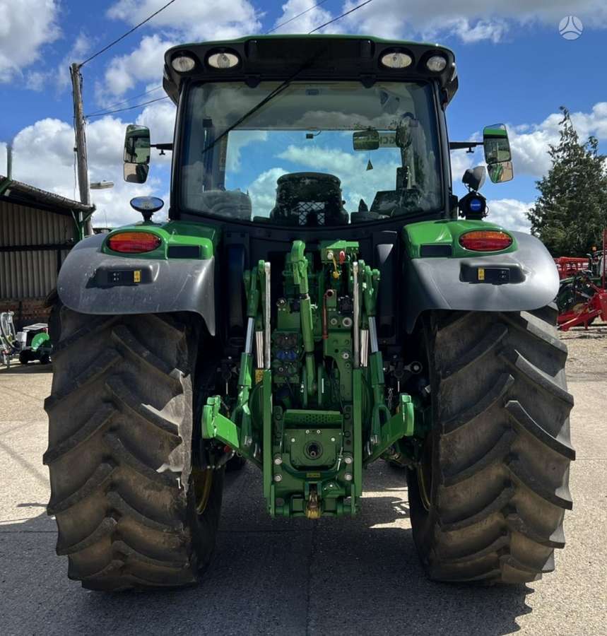 John Deere 6R150, tractors