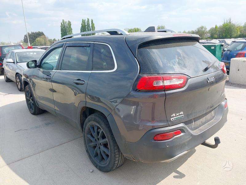 Jeep Cherokee по частям