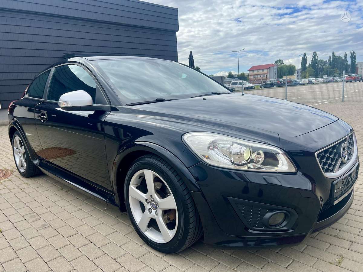 Volvo C30, 1.6 l., hatchback