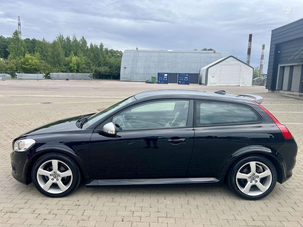 Volvo C30, 1.6 l., hatchback