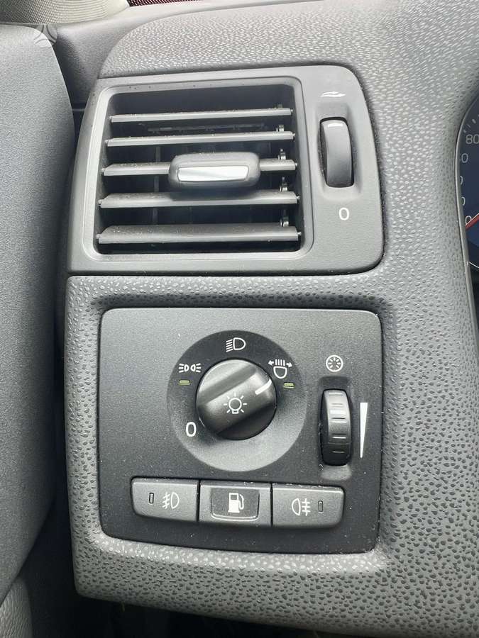 Volvo C30, 1.6 l., hatchback