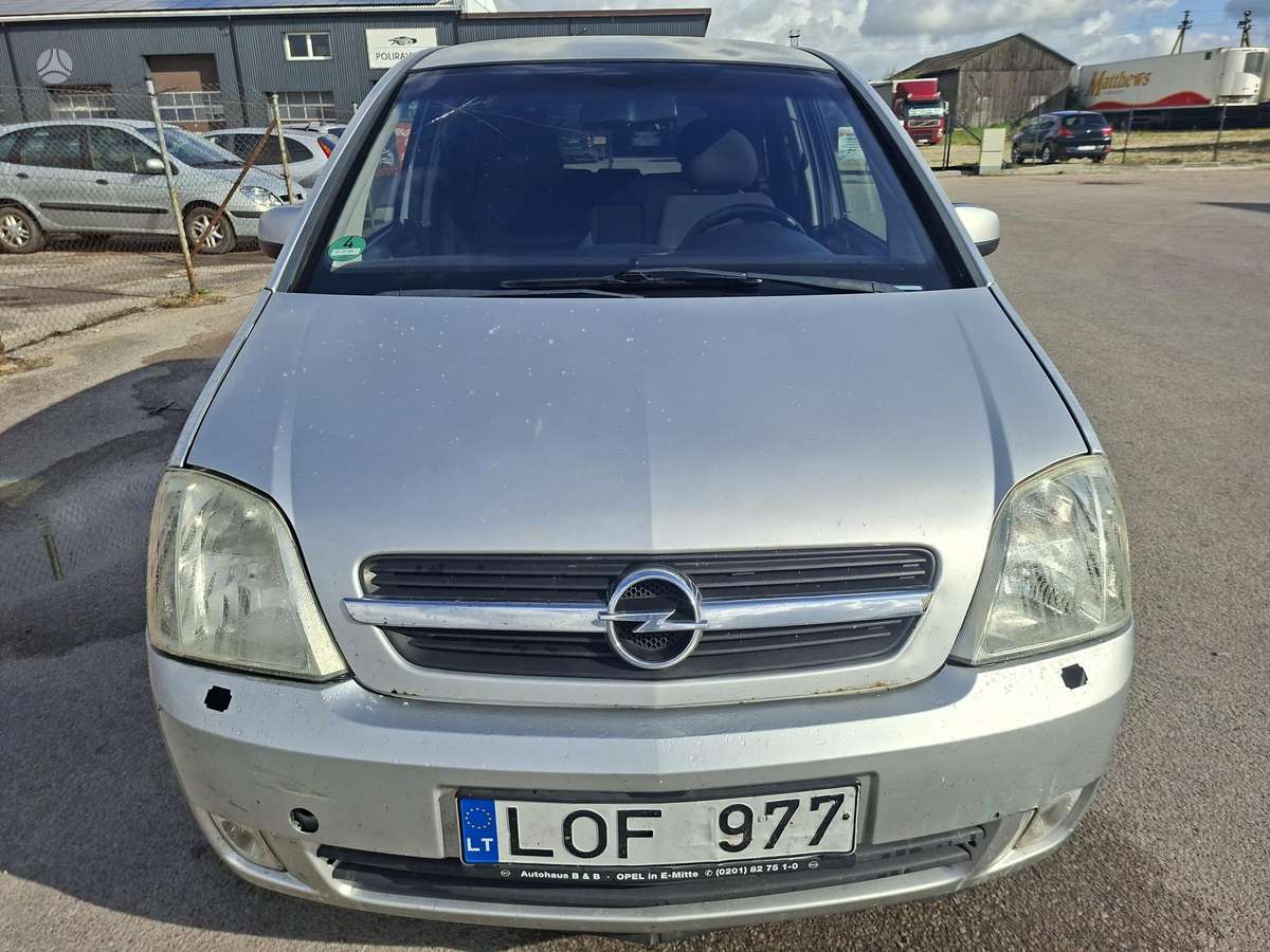 Opel Meriva, Хэтчбек