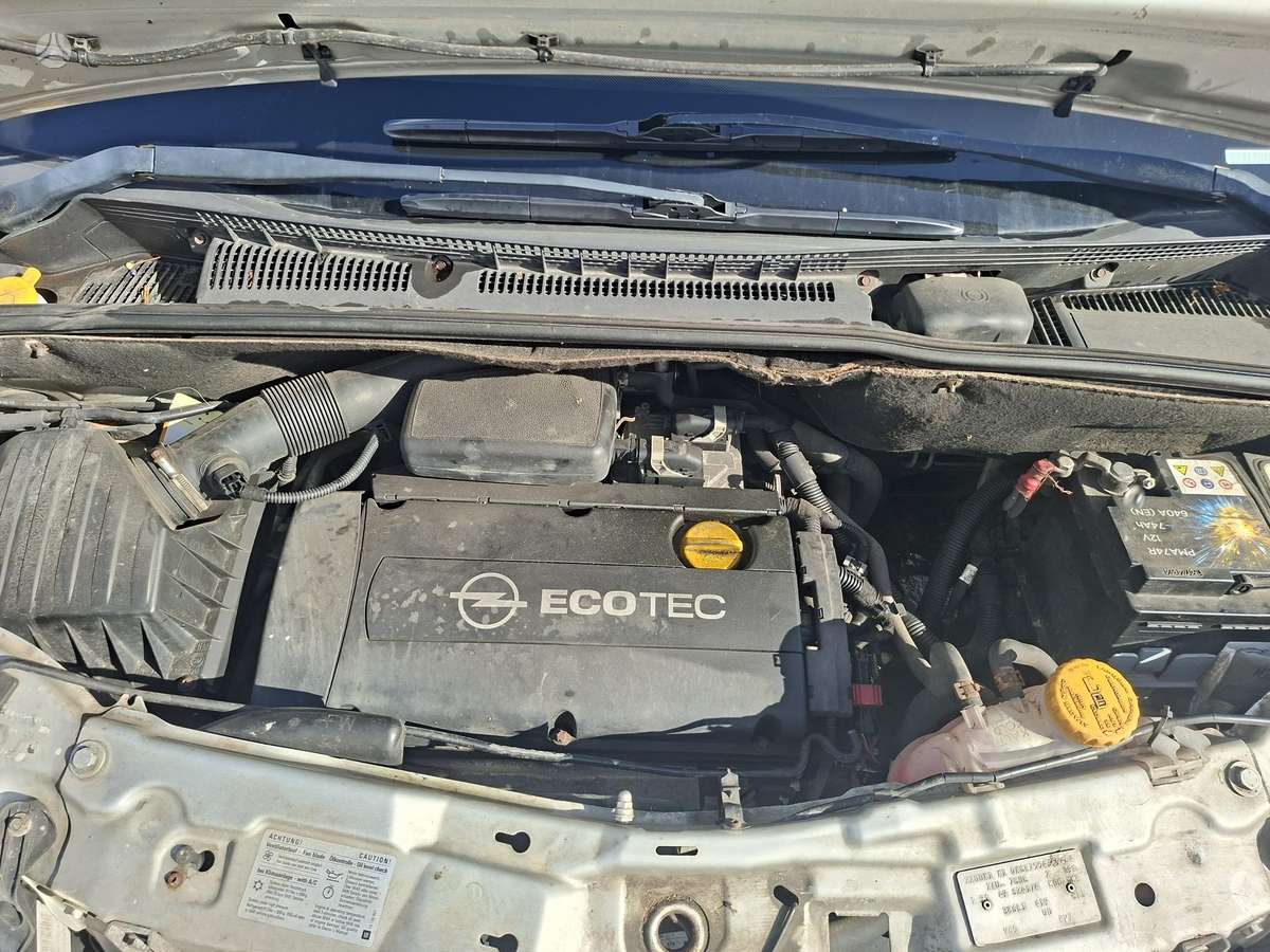 Opel Meriva, hatchback