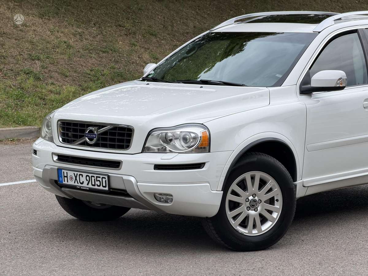 Volvo XC90 - 3