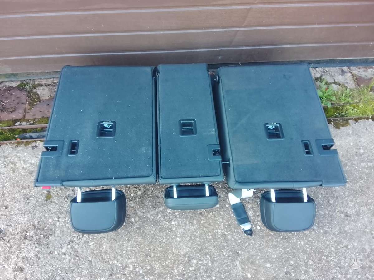 Porsche Macan door upholstery, seats