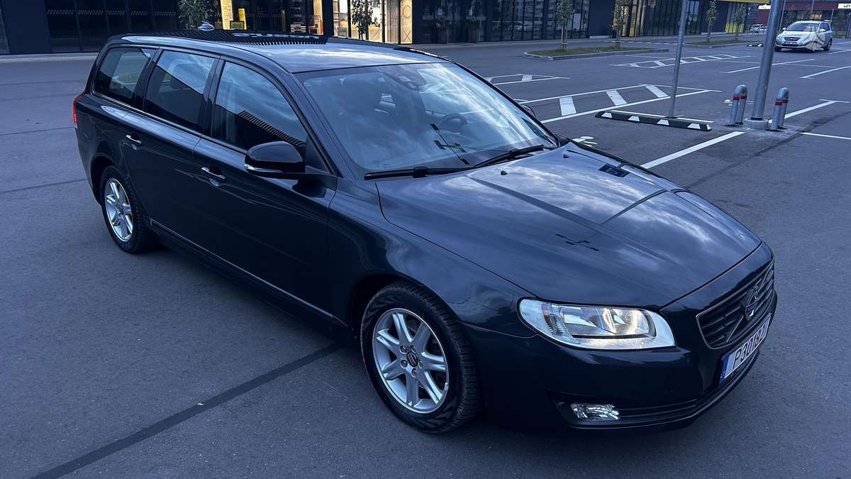 Volvo V70, 2.0 l., Универсал