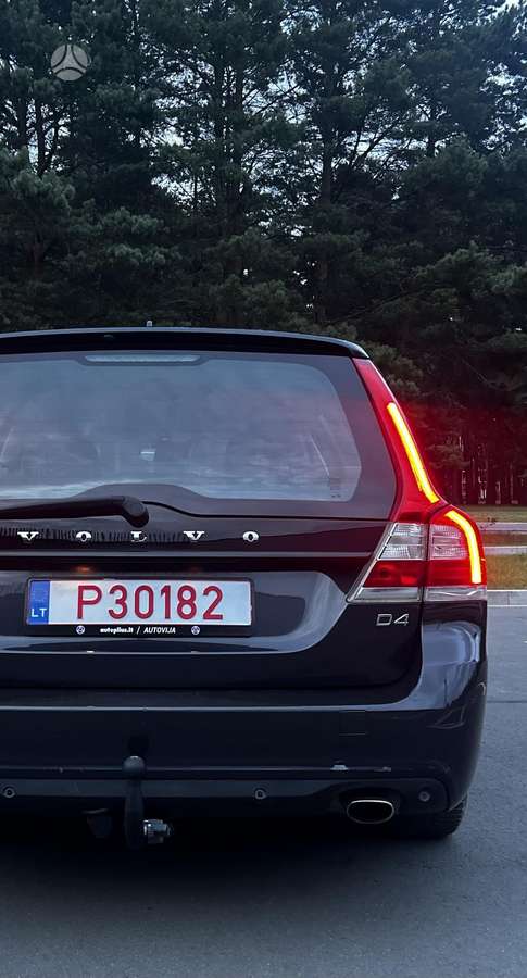 Volvo V70, 2.0 l., Универсал