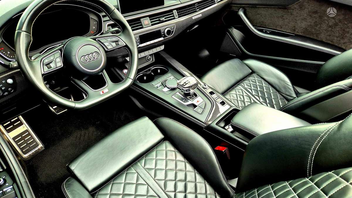Audi S5, 3.0 l., convertible