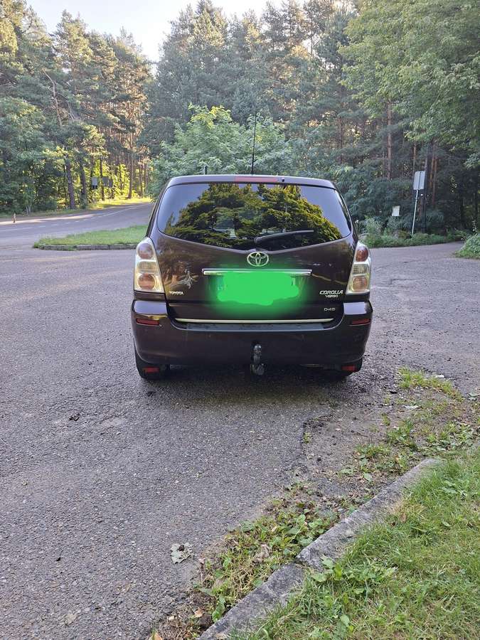 Toyota Corolla Verso - 6