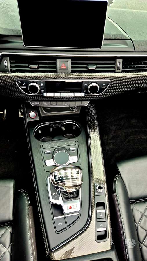 Audi S5, 3.0 l., convertible