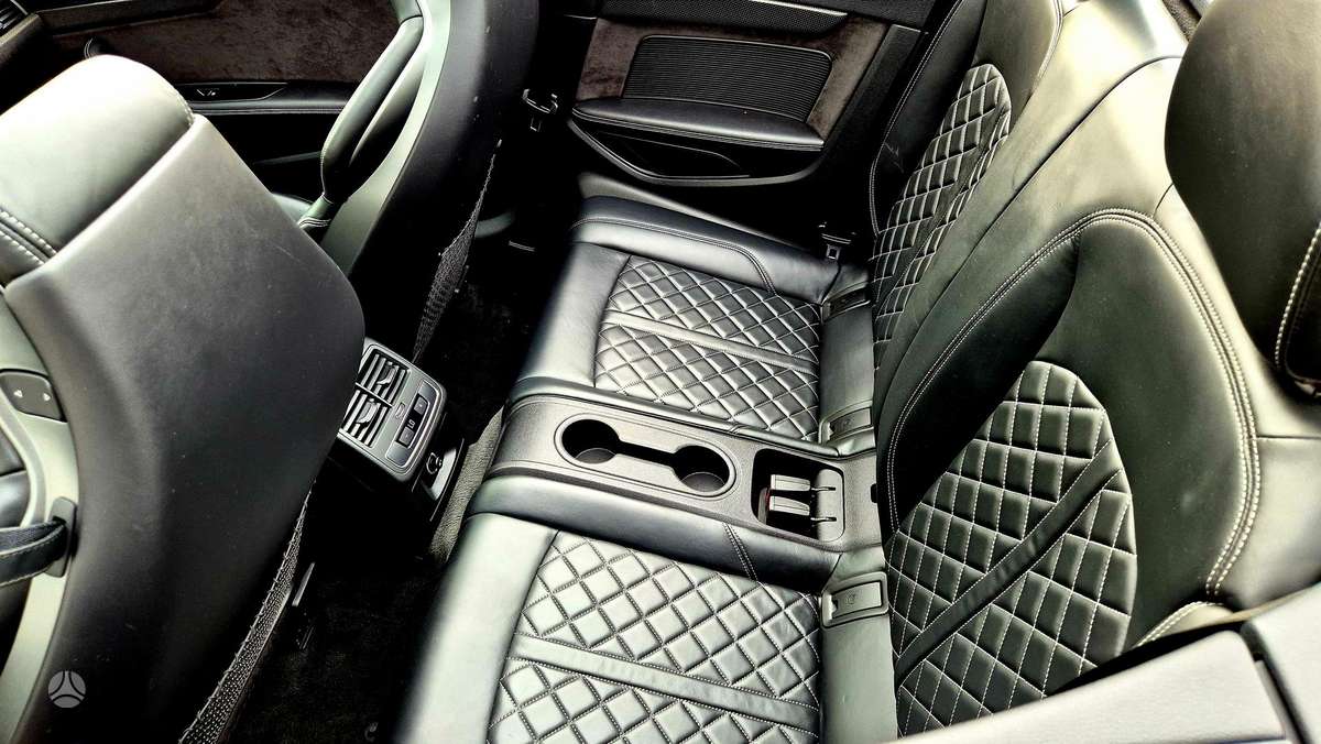 Audi S5, 3.0 l., convertible