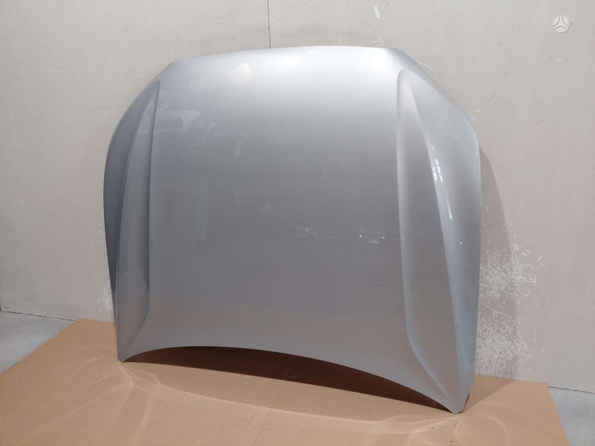Volvo XC60 hood (front, rear)