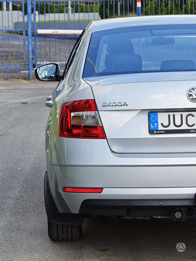Škoda Octavia - 9