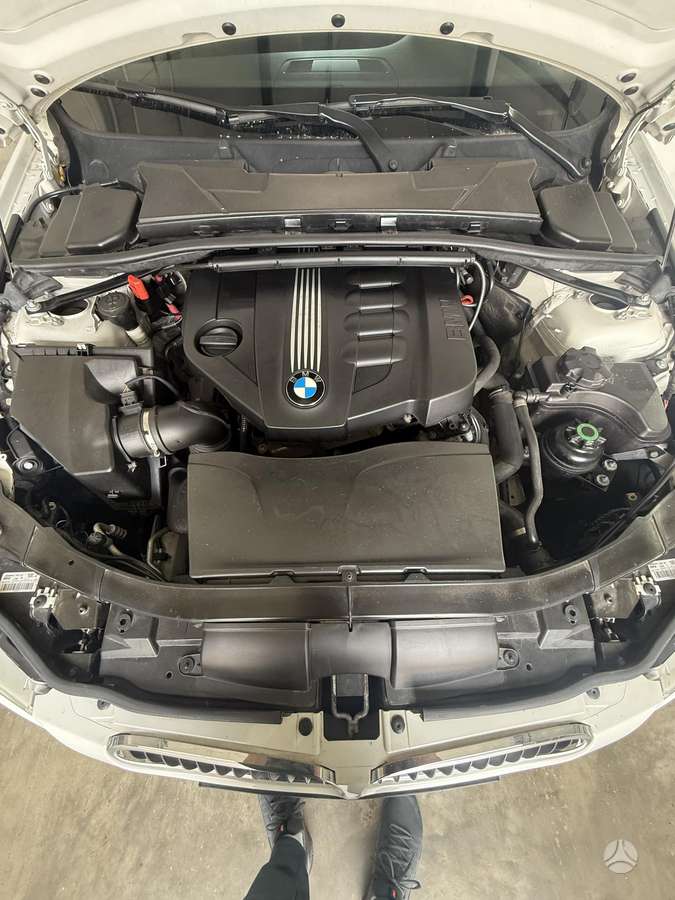 BMW 320, 2.0 l., Универсал