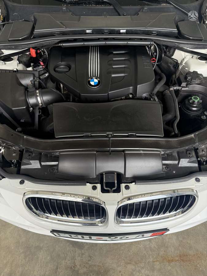 BMW 320, 2.0 l., wagon